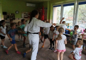 zajęcia karate z instruktorką