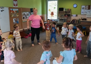 ćwiczenia w kole
