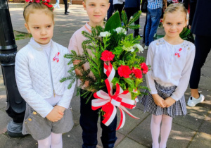 Zdjęcie 1 na 2
