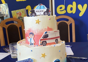 Tort z okazji jubileuszowej - 10 edycji konkursu.