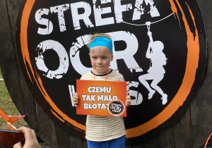 Dziecko na mecie.