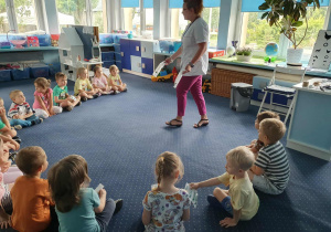 Zajęcia edukacyjne z pielęgniarką.
