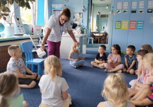 Praca pielęgniarki - zajęcia edukacyjne.