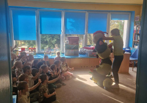 Zapoznanie ze stonogą Jadzią