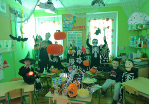 Wspólne zdjęcie zombiaków.