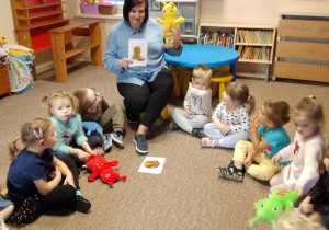 Dzieci podczas zajęć