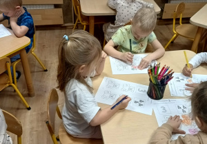 kolorowanie kart pracy