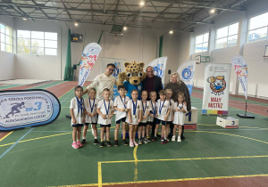 Wspólne zdjęcie z organizatorami