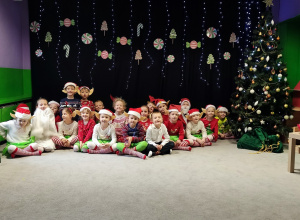 Spotkanie Bożonarodzeniowe "Mikołaj i jego magiczne elfy"