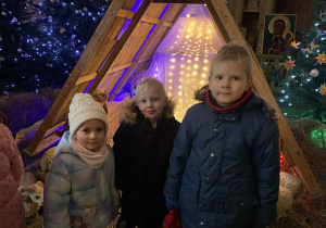 Dzieci z Panem Jezusem