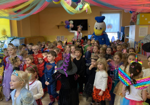 Bal karnawałowy w przedszkolu
