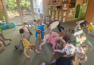 Naśladujemy dinozaury