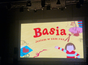 Basia. Jestem w sam raz.