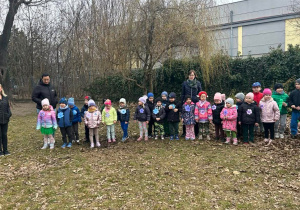 Rozwiązywanie wiosennych zagadek.