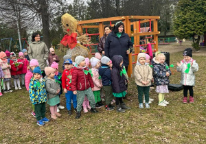 Zdjęcie grupowe z Marzanną.