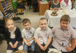 Pola, Staś, Maciek i Patryk na konkursie recytatorskim