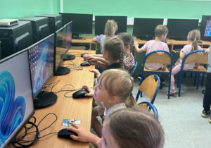 Zajęcia w sali komputerowej