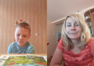 Igor z grupy VI na zajęciach online z panią Iwonką